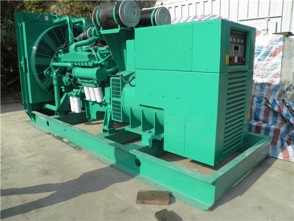 徽州发电车出租-柴油发电机组在使用的过程中应该做好哪些防护工作