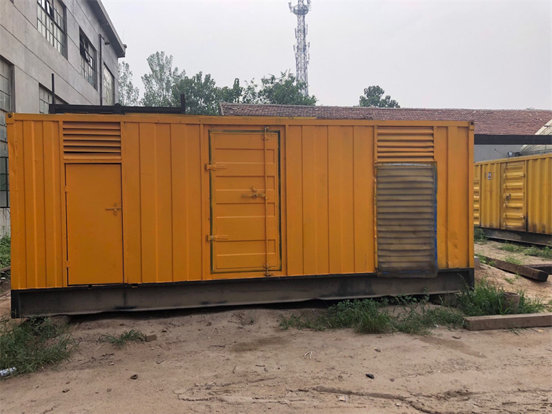 徽州柴油发电机如何判断新机油是否已经完全充满机油滤清器？