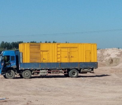 徽州发电机出租如何判断柴油发电机冷却液是否需要更换？