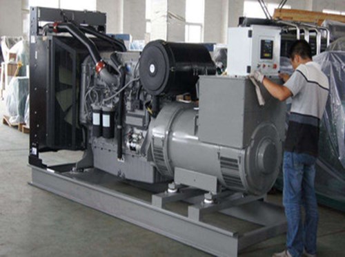 徽州柴油发电机组和储能设备配合使用的案例