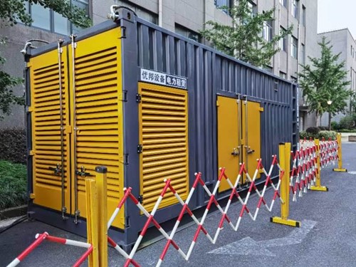 徽州如何使用转速表检查发动机的转速？