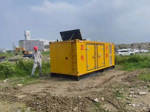 徽州冬季低温环境下，发电机组启动电瓶的容量需求是否会增加？