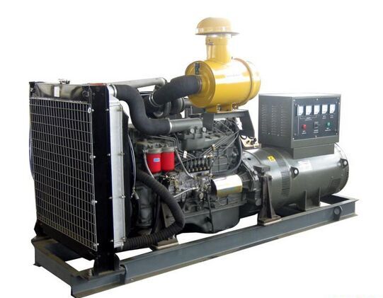 徽州汽油发电机组冬季保养时，燃油系统需要注意什么？